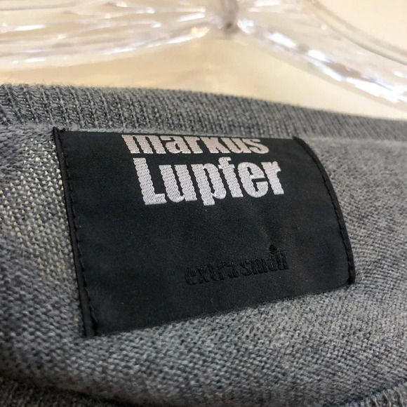 Markus Lupfer 100% Merino Wool Sequin Flamingo Crew Neck Grey Graphic Sweater XS - Picture 4 of 9